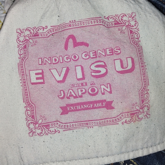Evisu Jeans - Picture 2 of 5